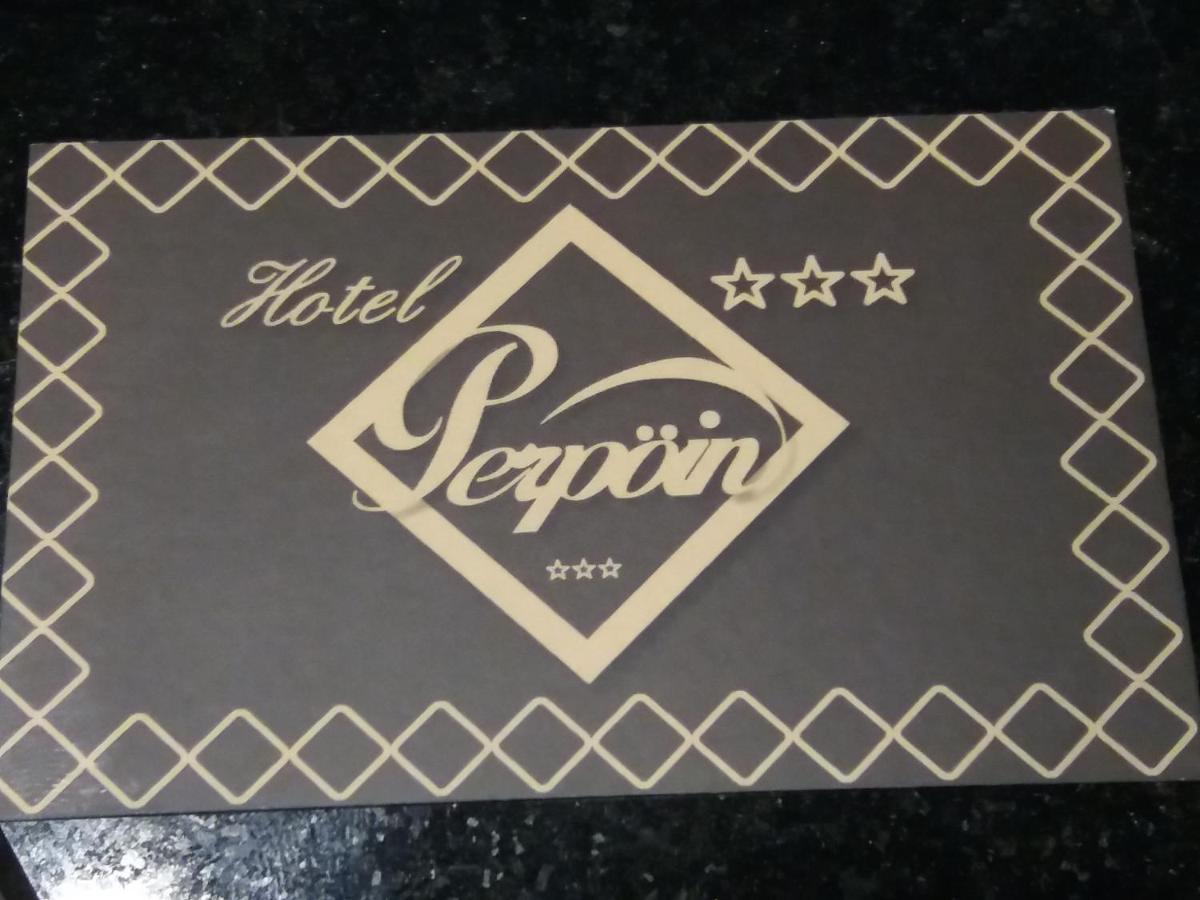 Hotel & Apartments " Perpoin " 萨卢佐 外观 照片